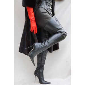 Extralanger Overknee Lederstiefel mit Metallabsatz