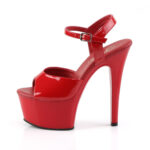High Heel Riemchensandalette mit Plateau in rot Lack, man schaut auf die linke Seite.