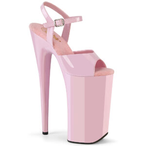 Extrem High Heels Riemchen Sandalette in baby pink Lack mit 25 cm Absatz, 16 cm Plateau und weichgepolsterte Innensohle aus Leder.