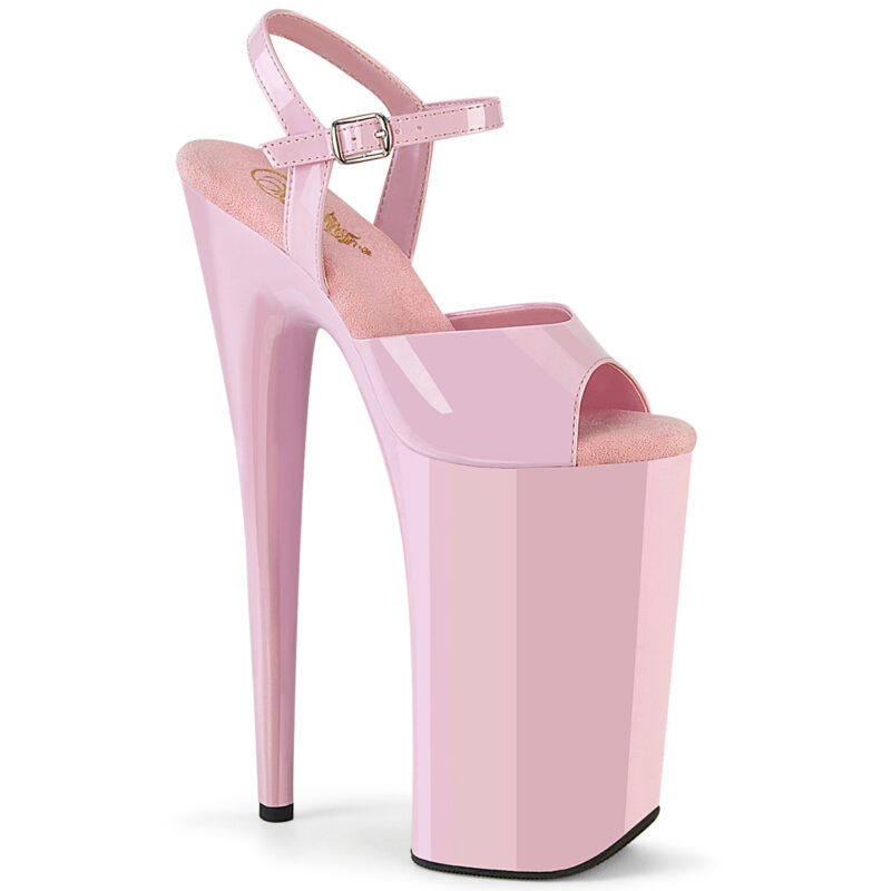 Extrem High Heels Riemchen Sandalette in baby pink Lack mit 25 cm Absatz, 16 cm Plateau und weichgepolsterte Innensohle aus Leder.