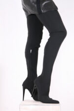 High Heel Lycra Overknee Stiefel mit 13 cm Absatz.