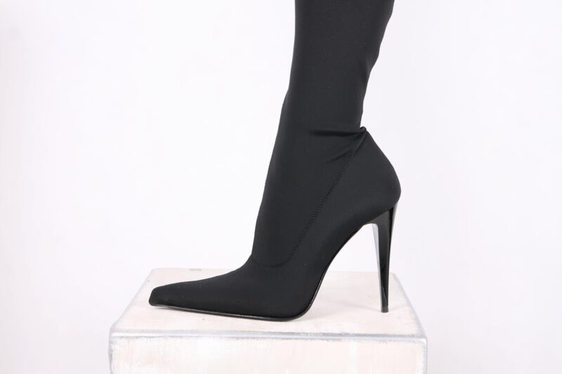 High Heel Lycra Overknee Stiefel mit 13 cm Absatz.
