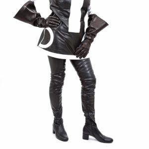 Sehr langer Stretch Overknee Stiefel im 60er Jahre Look von Miceli-Made in Italy. schwarz Kunstleder mit 5 cm Blockabsatz.