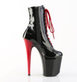 Zweifarbige Stiefelette schwarz Lack mit roter Schnürung, rotem 20 cm hohem Absatz und 10 cm Plateau von Pleaser.