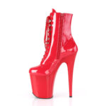 Stiefelette in rot Lack mit Schnürung, 20 cm hohem Absatz und 10 cm Plateau von Pleaser.