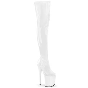 High Heel Stretchlack Overknee Plateau Stiefel von Pleaser in weiss Lack mit 20 cm Absatz und 10 cm Plateau von Pleaser USA.